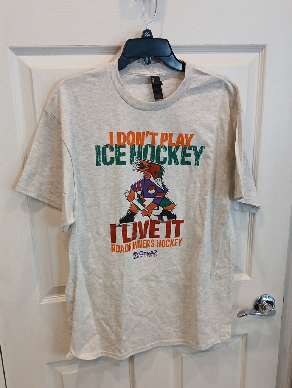 Roadrunners Hockey Graphic Tee - Cream I Don't Play Ice Hockey I Live It